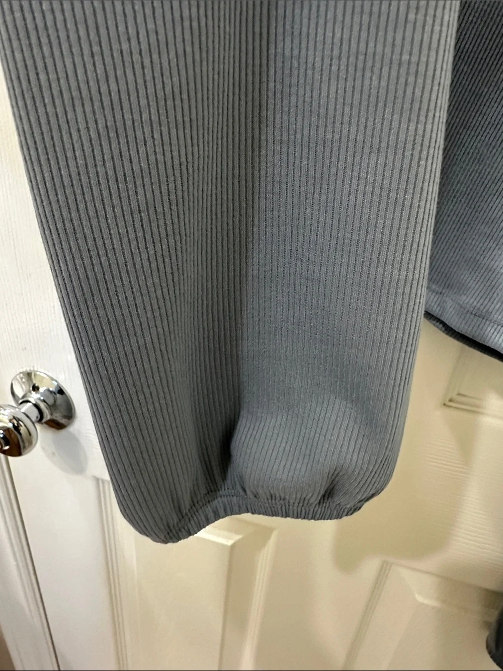 superdown Cropped Ribbed Long-Sleeve Top in Dusty Blue
